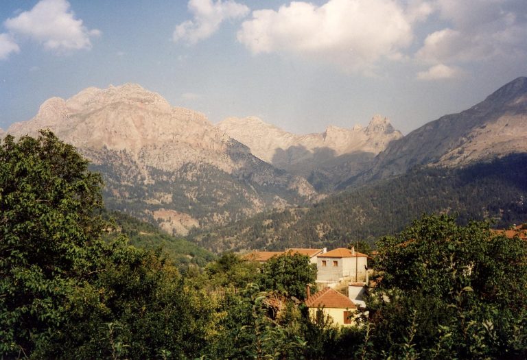 Βαρδούσια