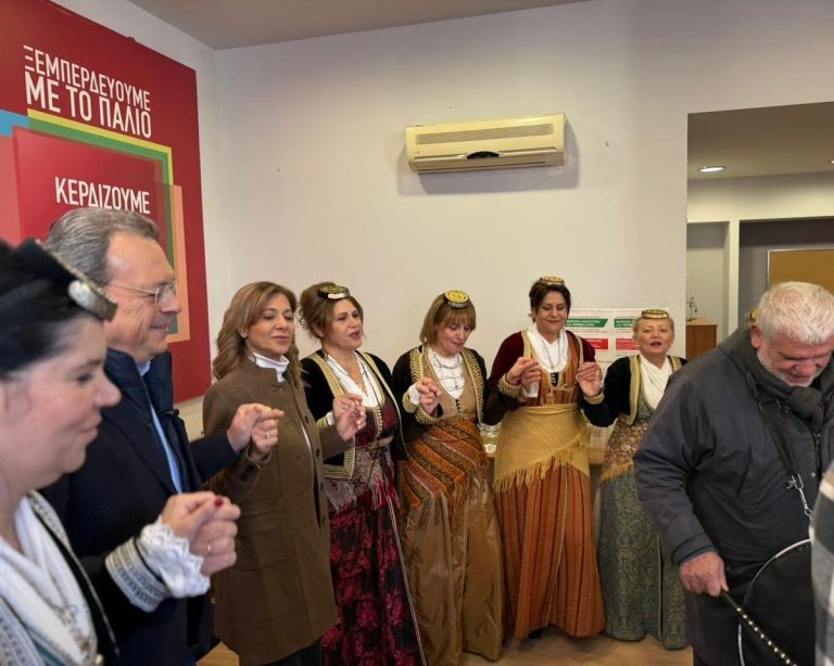 ΦΑΜΕΛΛΟΣ ΚΑΛΑΝΤ