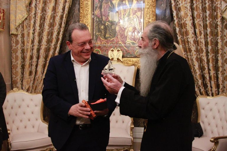 ΦΑΜΕΛΛΟΣ ΣΕΡΑΦΕΙΜ