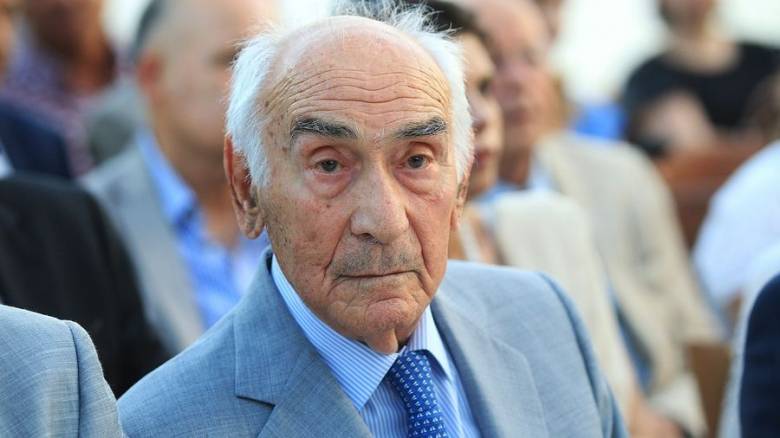 ALEXANDROS PAPADOGONAS