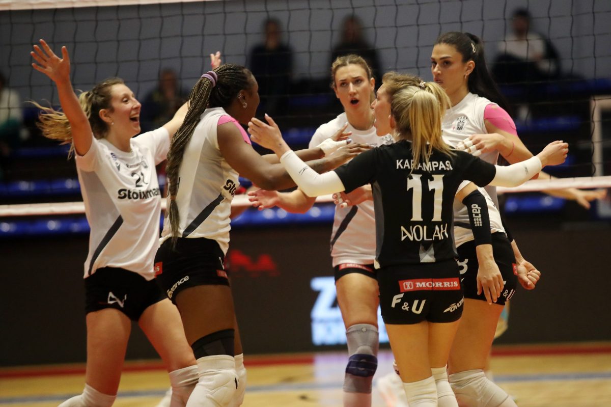 PAOK V