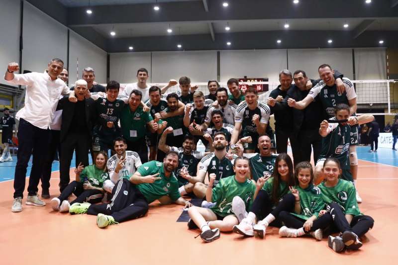 PAO PAOK V
