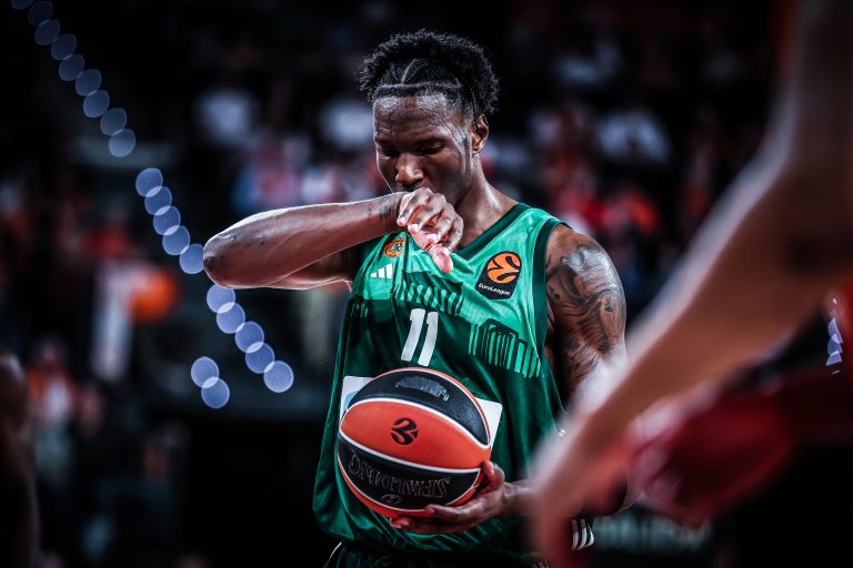[386692] EUROLEAGUE 2025-2026 / PLAYOFFS 2ος ΑΓΩΝΑΣ / ΒΑΛΕΝΘΙΑ - ΠΑΝΑΘΗΝΑΙΚΟΣ.  (EUROKINISSI)