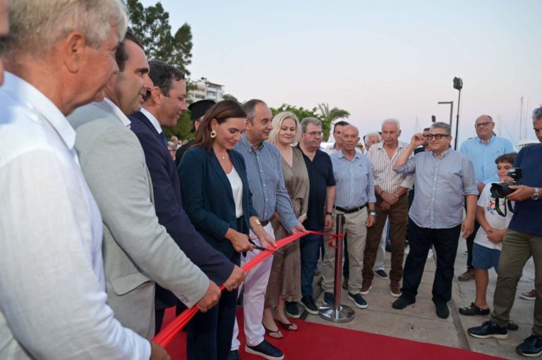 Η ΥΠΟΥΡΓΟΣ ΤΟΥΡΙΣΜΟΥ ΟΛΓΑ ΚΕΦΑΛΟΓΙΑΝΝΗ ΕΓΚΑΙΝΙΑΣΕ ΤΗΝ ΑΝΑΒΑΘΜΙΣΜΕΝΗ ΜΑΡΙΝΑ ΑΓΙΟΥ ΝΙΚΟΛΑΟΥ ΣΤΗ ΚΡΗΤΗ (ΓΡ. ΤΥΠΟΥ ΥΠ. ΤΥΟΥΡΙΣΜΟΥ / EUROKINISSI)
