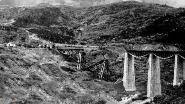 GORGOPOTAMOS